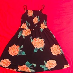 Derek Heart Dark blue floral patterned dress